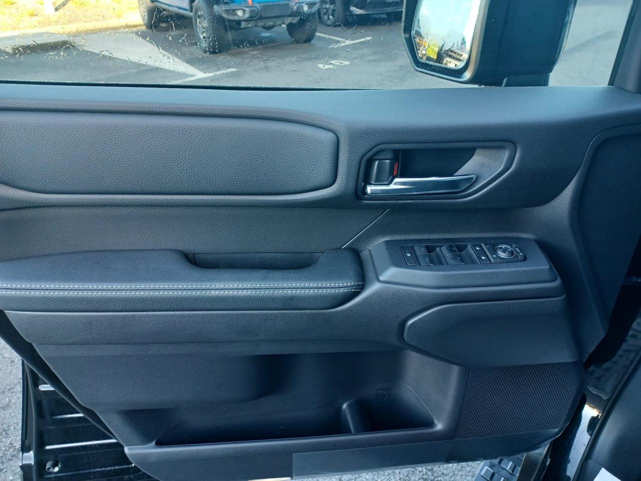 TOYOTA LAND CRUISER PRADO ALL ROUNDER 2.8L