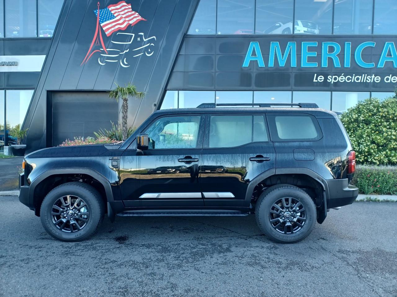 TOYOTA LAND CRUISER PRADO ALL ROUNDER 2.8L