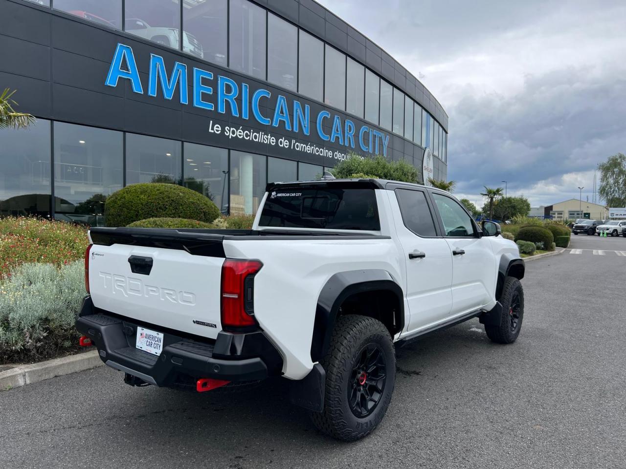 TOYOTA TACOMA TRD PRO I-FORCE MAX 2.4L 4-Cyl. Turbo Hybrid