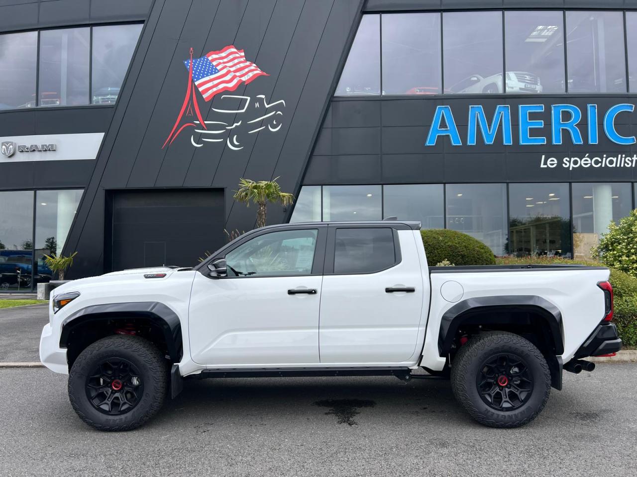 TOYOTA TACOMA TRD PRO I-FORCE MAX 2.4L 4-Cyl. Turbo Hybrid