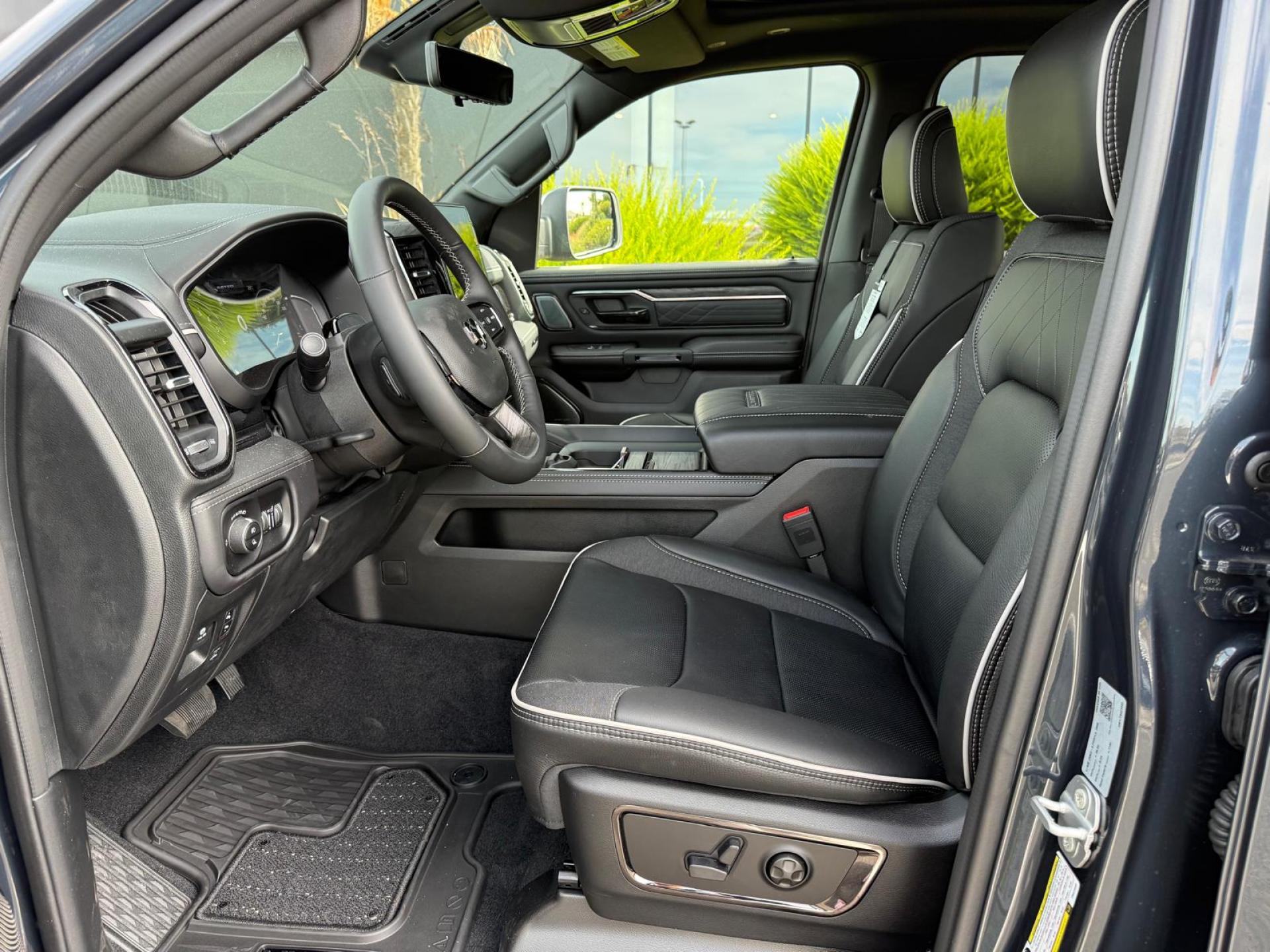 DODGE RAM 1500 CREW LIMITED V8 5.7L HEMI HAYON MULTI