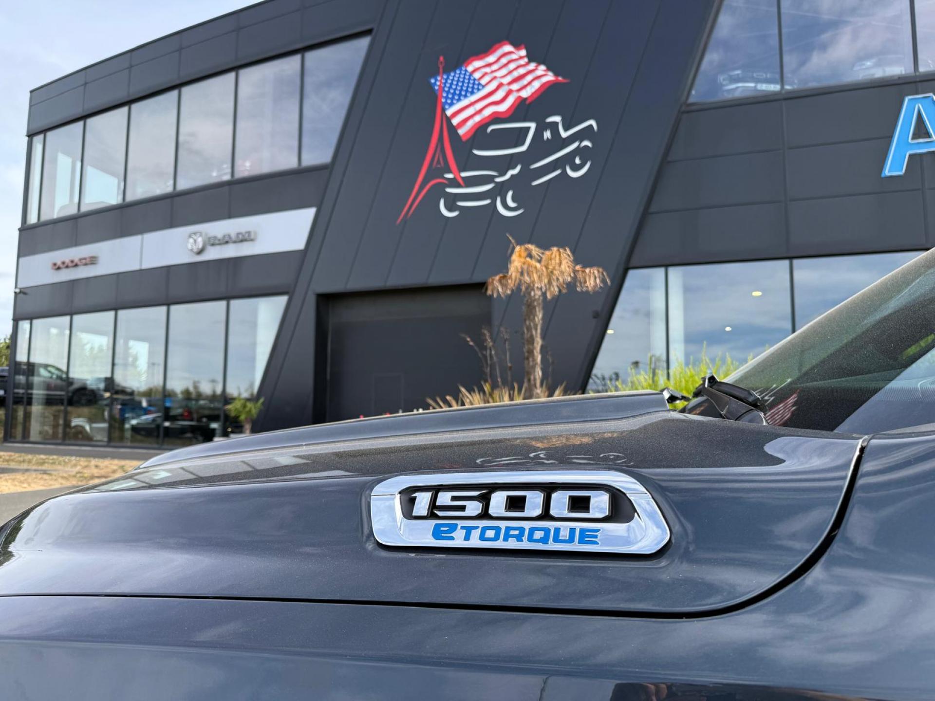 DODGE RAM 1500 CREW LIMITED V8 5.7L HEMI HAYON MULTI