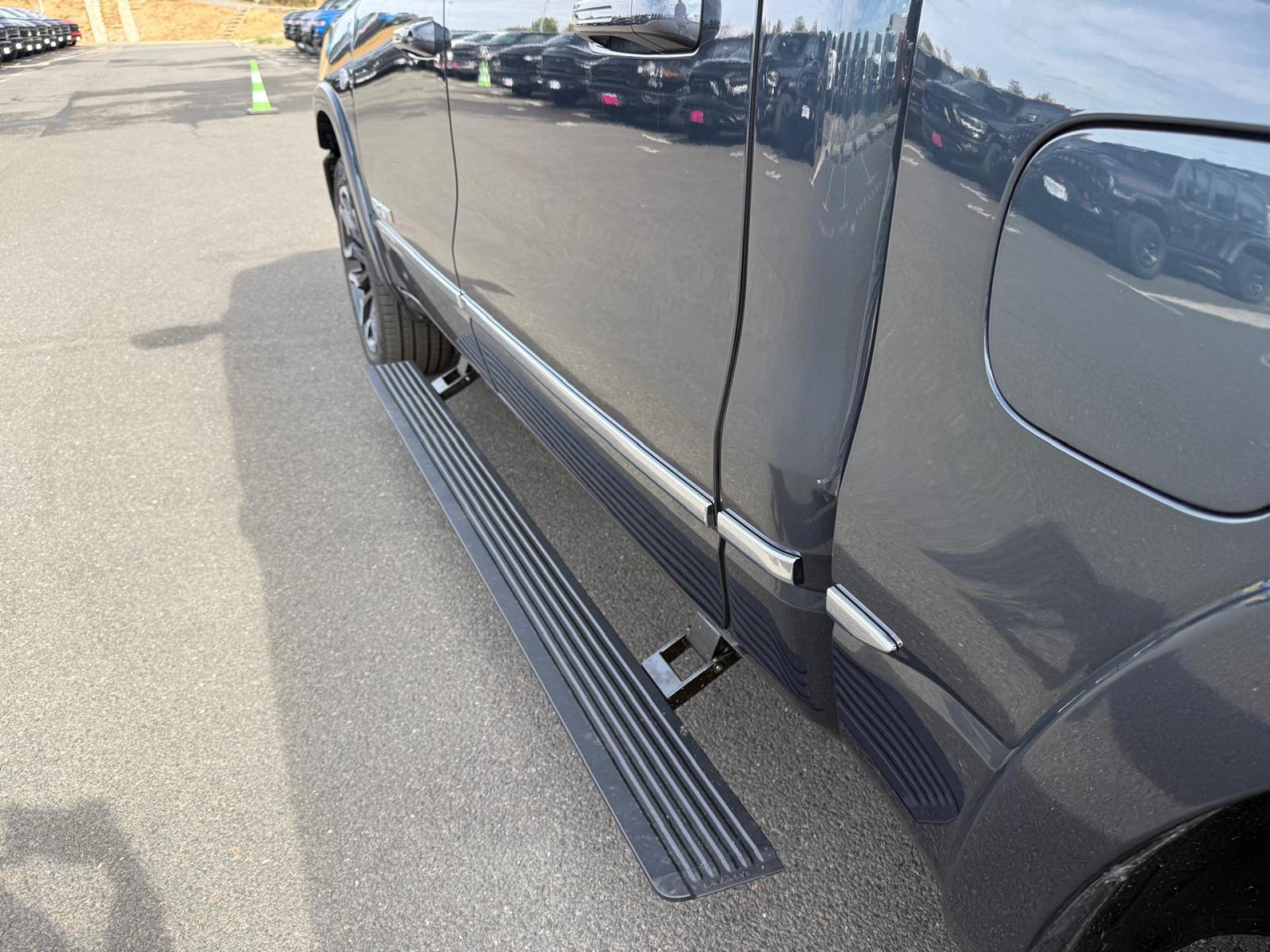 DODGE RAM 1500 CREW LIMITED V8 5.7L HEMI HAYON MULTI