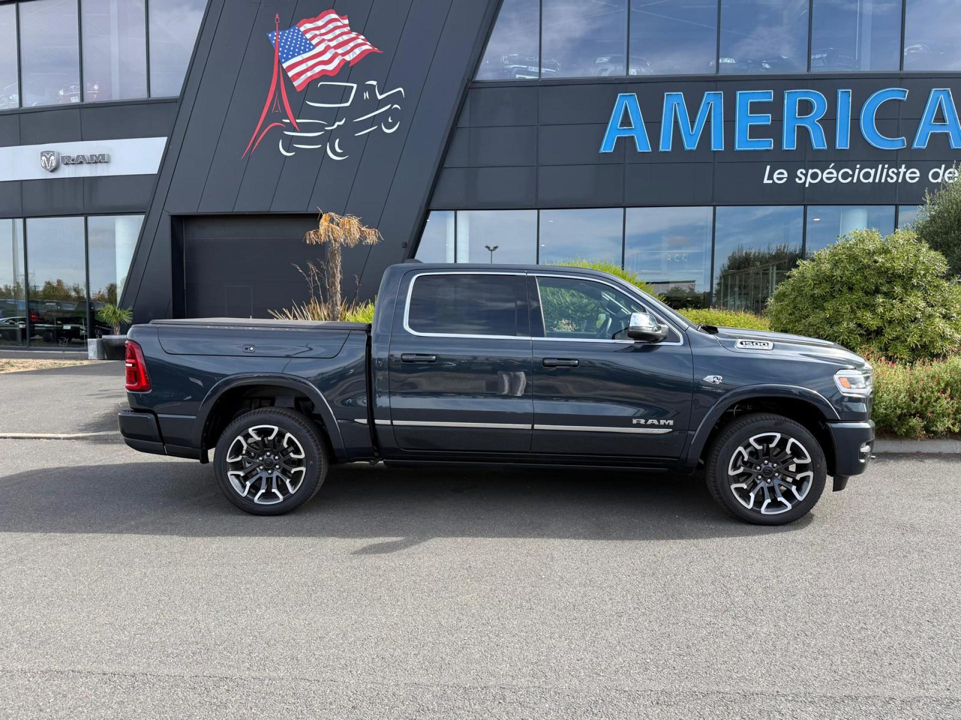 DODGE RAM 1500 CREW LIMITED V8 5.7L HEMI HAYON MULTI