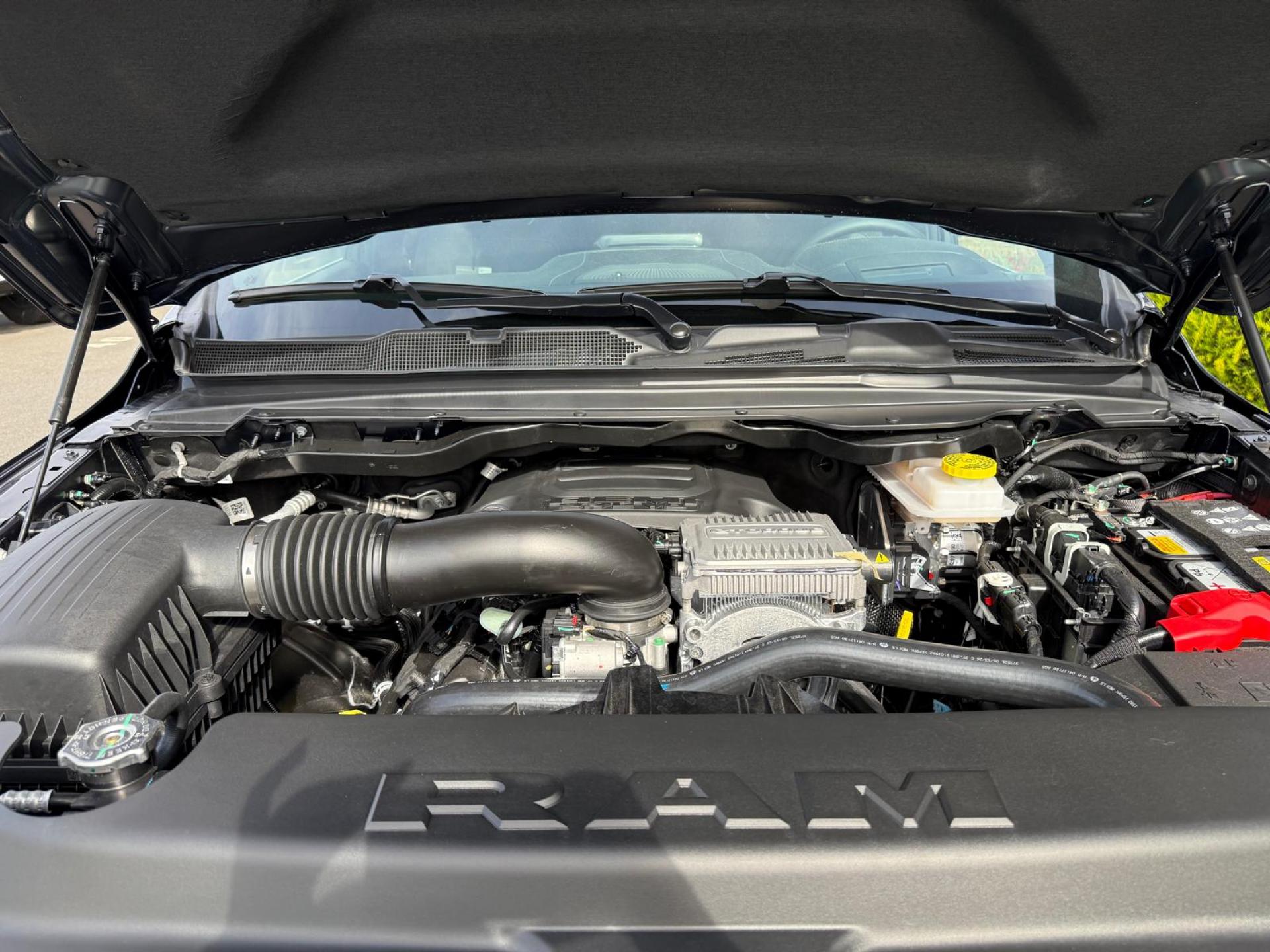 DODGE RAM 1500 CREW LIMITED V8 5.7L HEMI HAYON MULTI