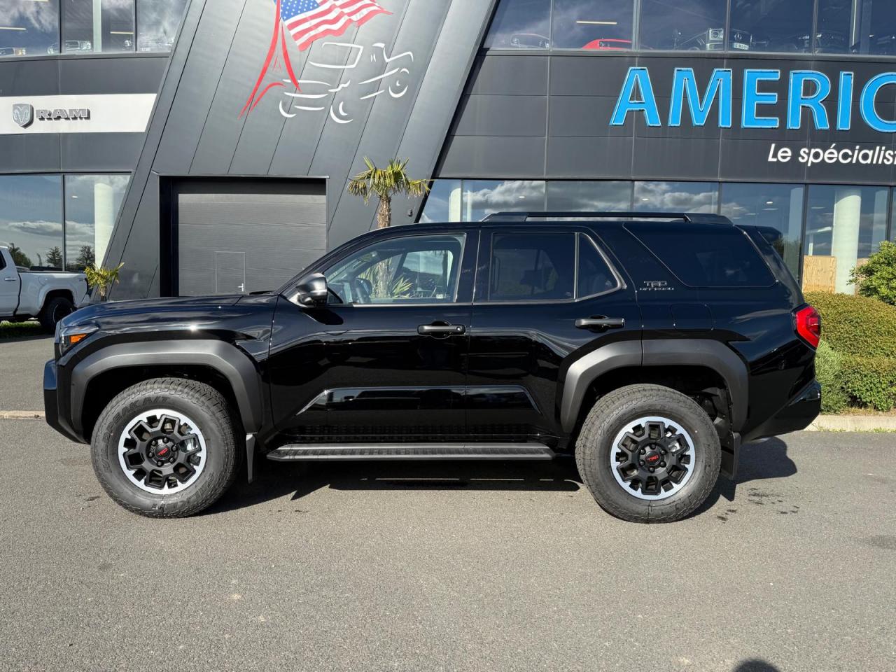 TOYOTA 4RUNNER TRD OFF-ROAD PREMIUM