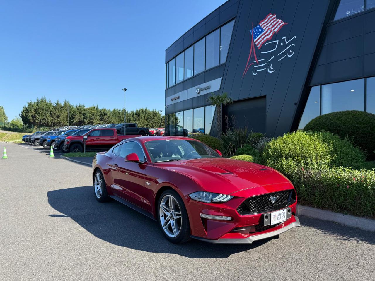 FORD MUSTANG GT FASTBACK V8 5.0L