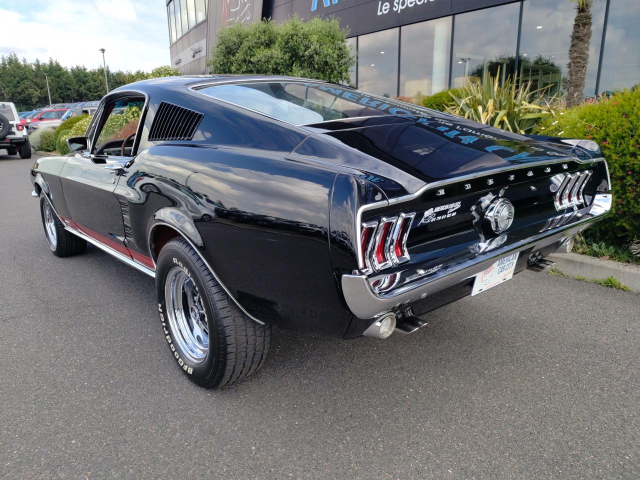 FORD MUSTANG 390 GTA Fastback