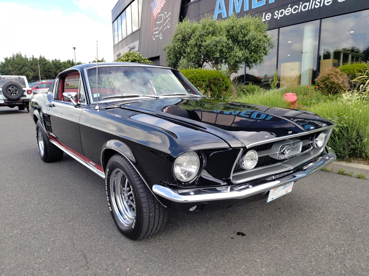 FORD MUSTANG 390 GTA Fastback
