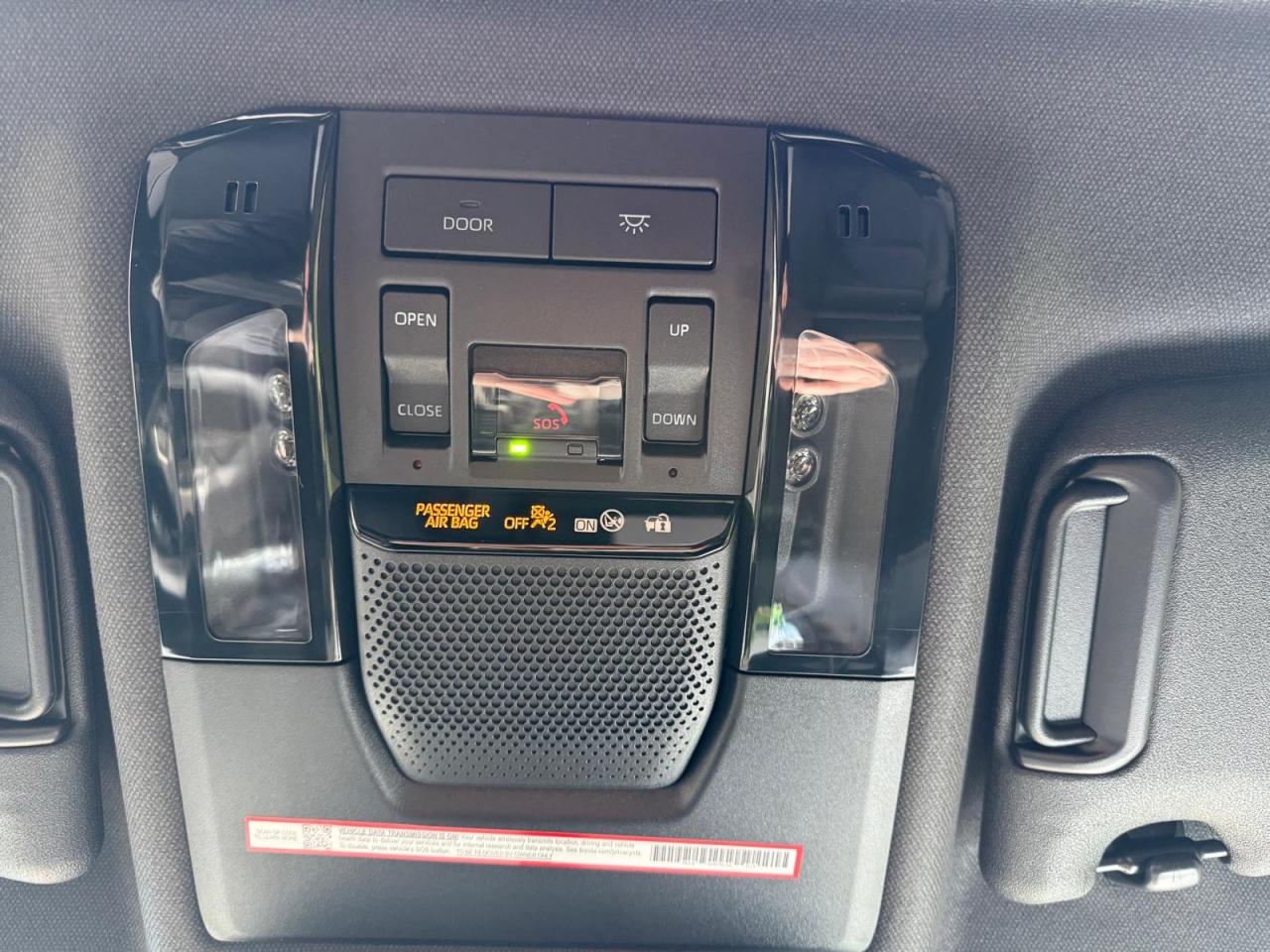 TOYOTA LAND CRUISER 4WD WAGON HYBRID