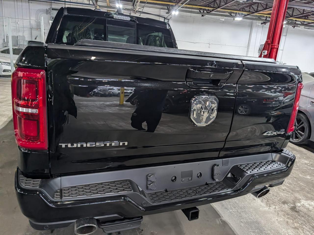 DODGE RAM TUNGSTEN AIR RAMBOX HAYON MULTI OFFROAD GROUP