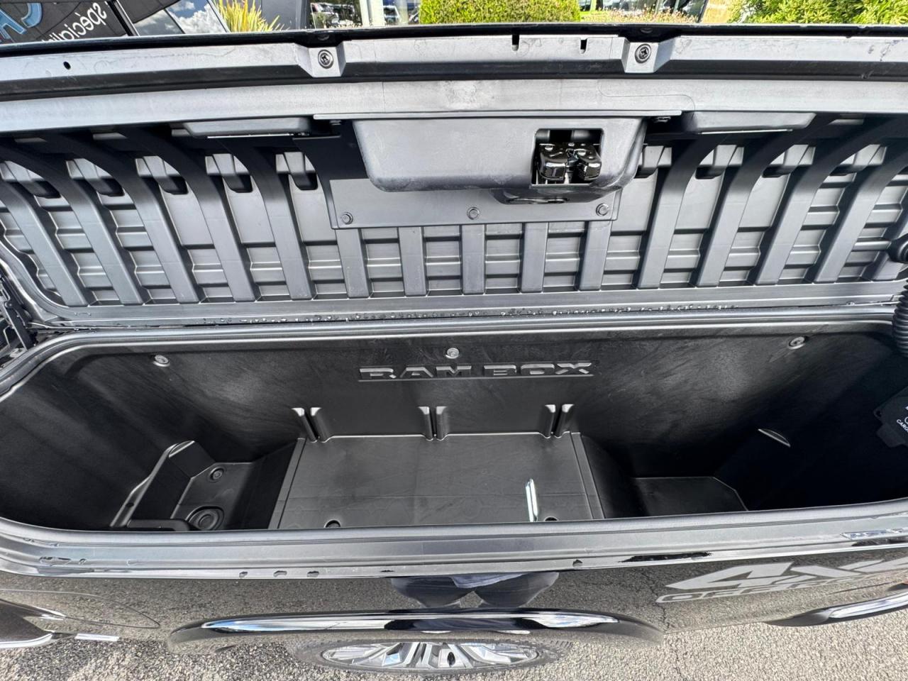 DODGE RAM TUNGSTEN AIR RAMBOX HAYON MULTI OFFROAD GROUP