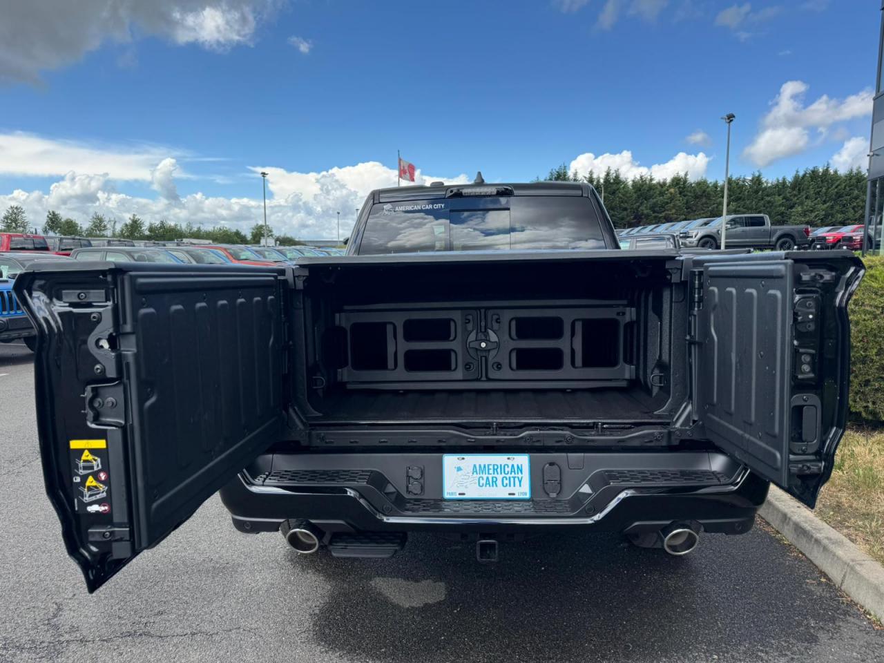 DODGE RAM TUNGSTEN AIR RAMBOX HAYON MULTI OFFROAD GROUP
