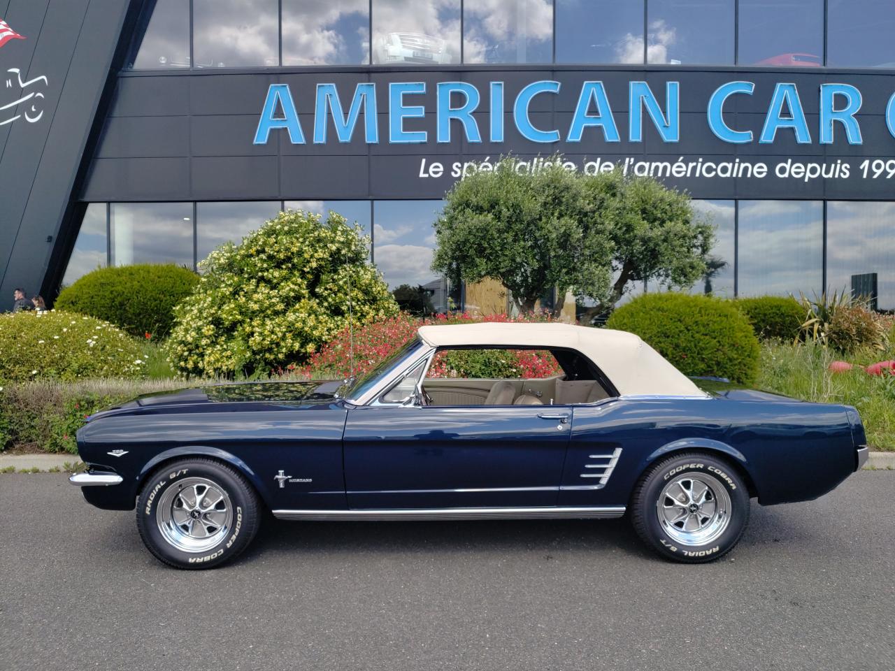 FORD MUSTANG cabriolet 289 boite manuelle 4, int Pony
