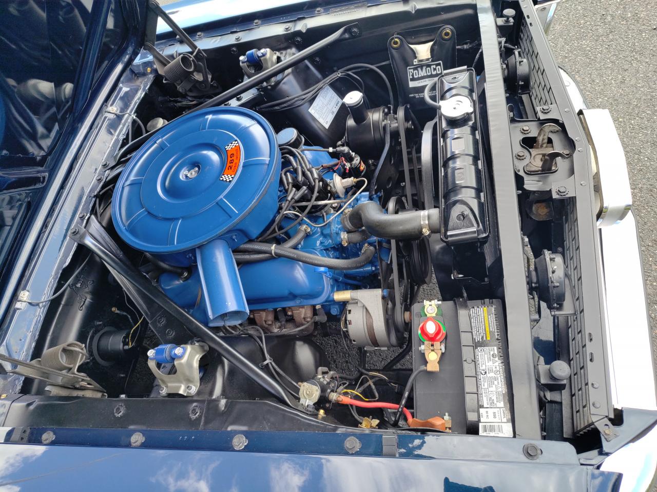 FORD MUSTANG cabriolet 289 boite manuelle 4, int Pony