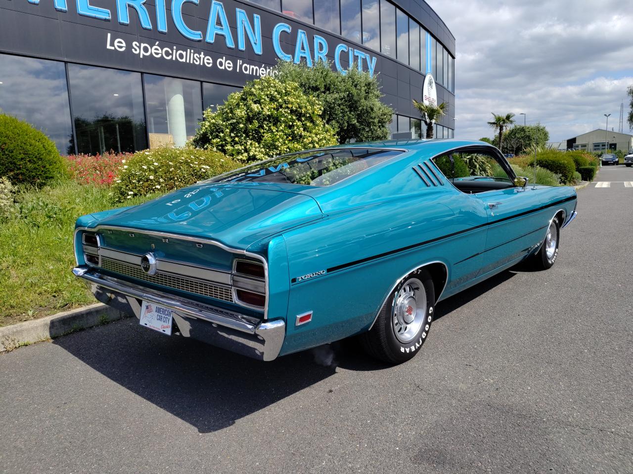 FORD TORINO véritable GT351 FASTBACK