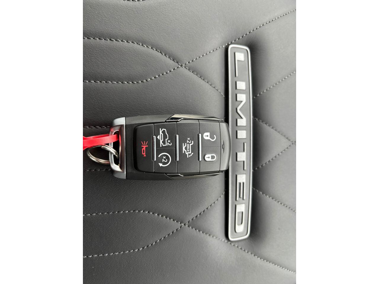 DODGE RAM 1500 CREW LIMITED NIGHT EDITION RAMBOX