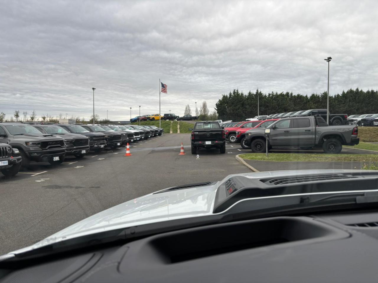 DODGE RAM 1500 CREW LIMITED NIGHT EDITION RAMBOX