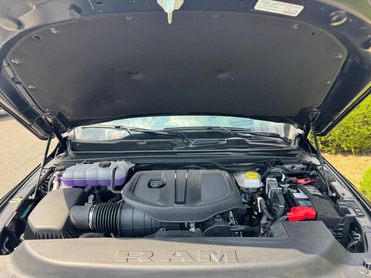 DODGE RAM 1500 CREW LARAMIE SPORT NIGHT EDITION AIR