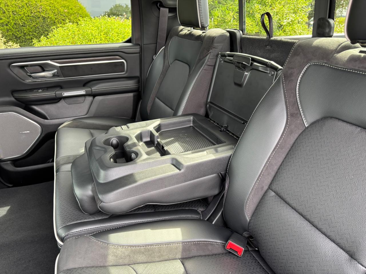 DODGE RAM 1500 CREW LARAMIE SPORT NIGHT EDITION AIR