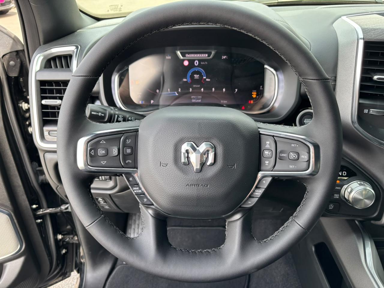 DODGE RAM 1500 CREW LARAMIE SPORT NIGHT EDITION AIR