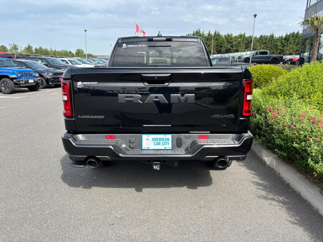 DODGE RAM 1500 CREW LARAMIE SPORT NIGHT EDITION AIR