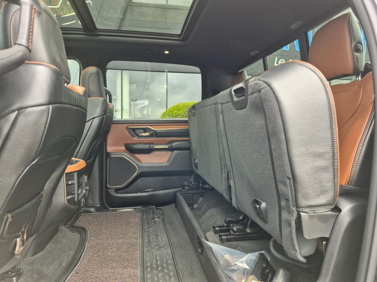 DODGE RAM 1500 CREW LONGHORN RAMBOX HAYON MULTI