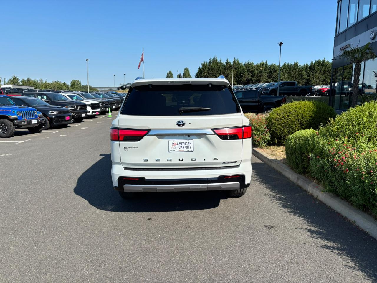 TOYOTA SEQUOIA HYBRID CAPSTONE