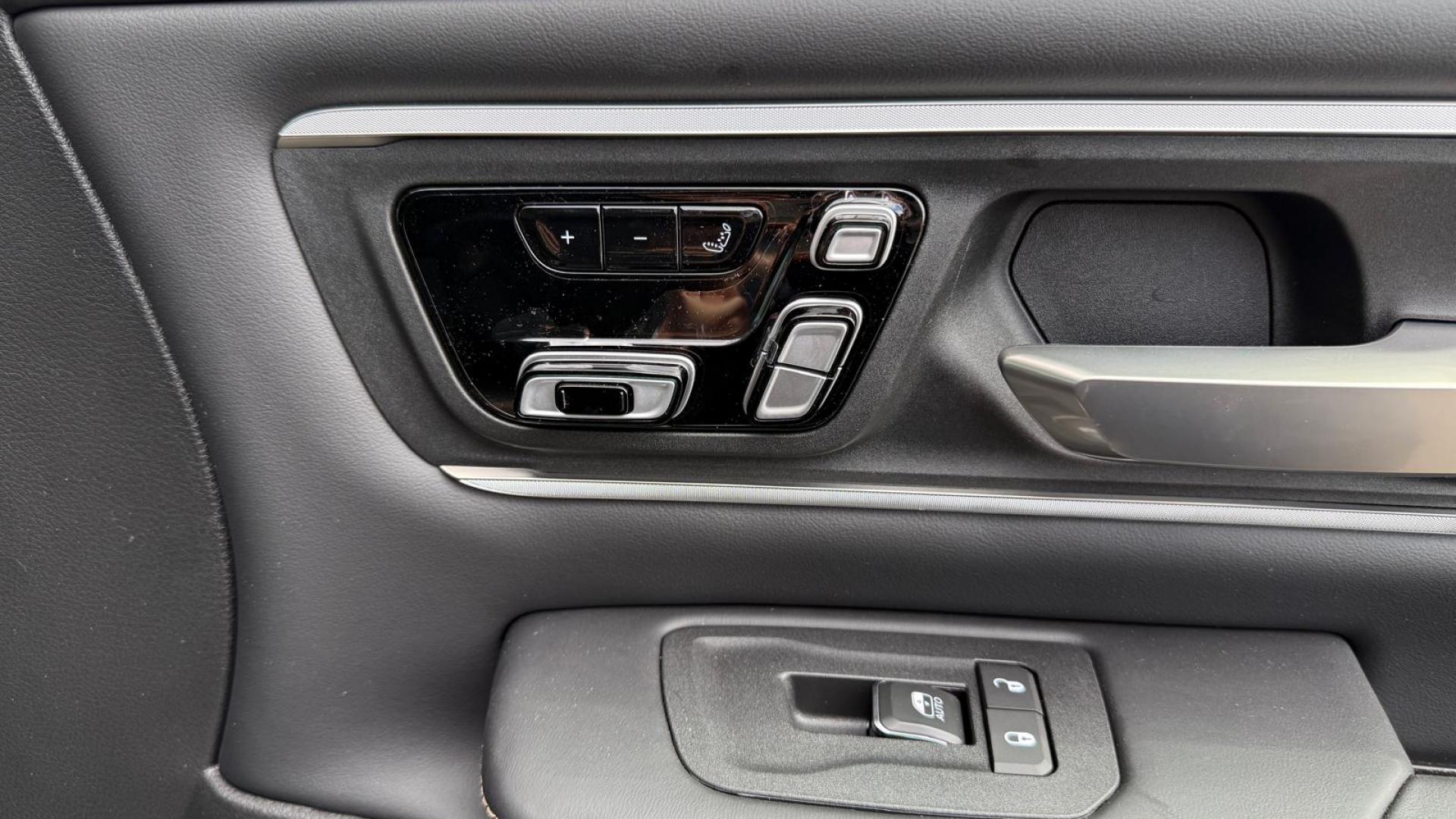 DODGE RAM TUNGSTEN AIR RAMBOX HAYON MULTI OFFROAD GROUP
