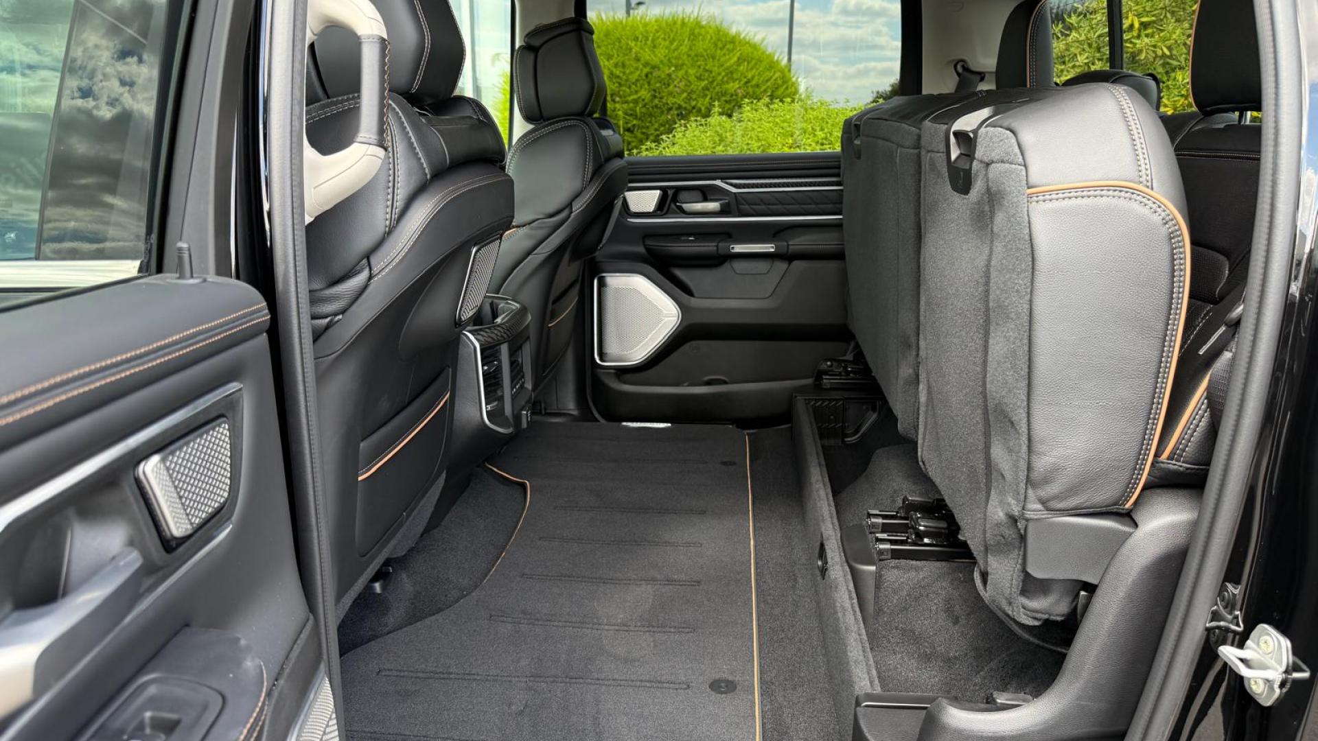 DODGE RAM TUNGSTEN AIR RAMBOX HAYON MULTI OFFROAD GROUP