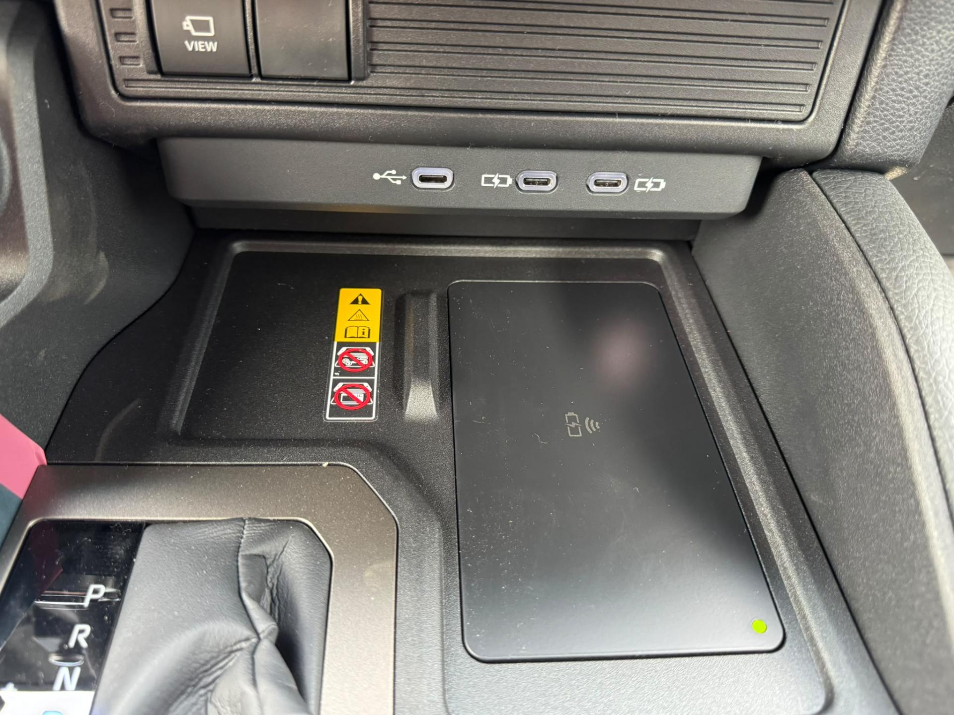 TOYOTA LAND CRUISER PREMIUM PACKAGE 4WD WAGON HYBRID