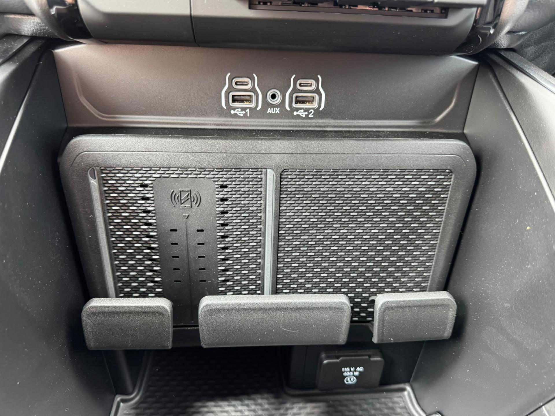 DODGE RAM 1500 CREW BIGHORN BACK COUNTRY V8
