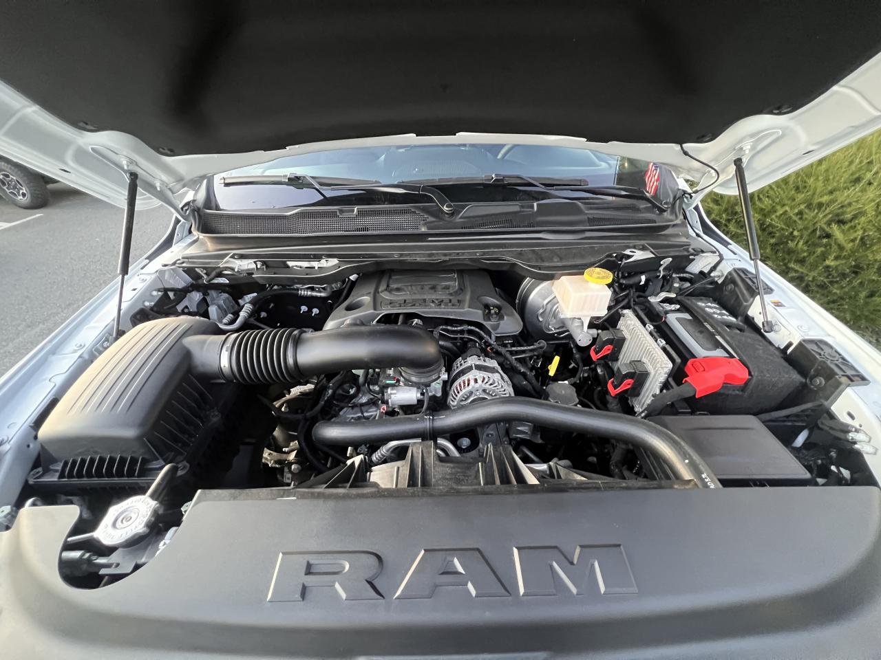 DODGE RAM 1500 CREW BIGHORN BUILT TO SERVE EDITION