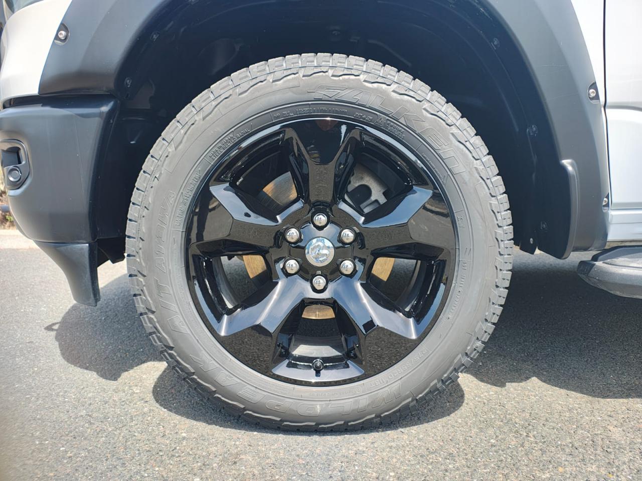 DODGE RAM 1500 CREW BIGHORN BUILT TO SERVE EDITION