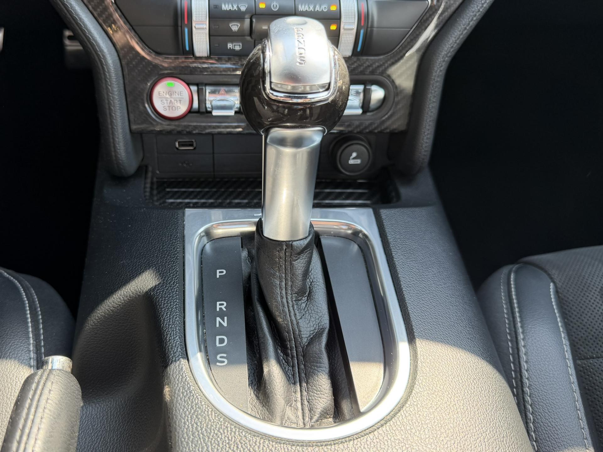 FORD MUSTANG GT Fastback 5.0 V8 BVA Magneride - Malus payé