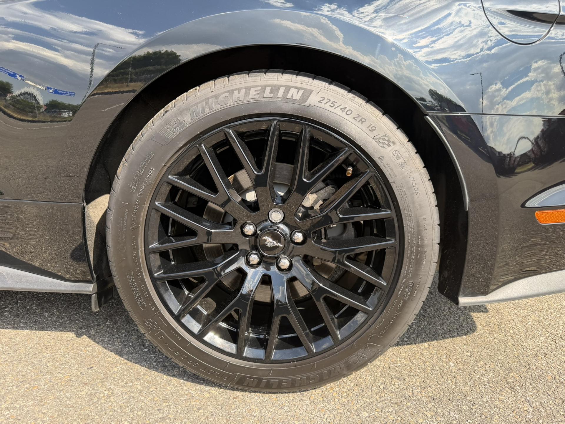 FORD MUSTANG GT Fastback 5.0 V8 BVA Magneride - Malus payé