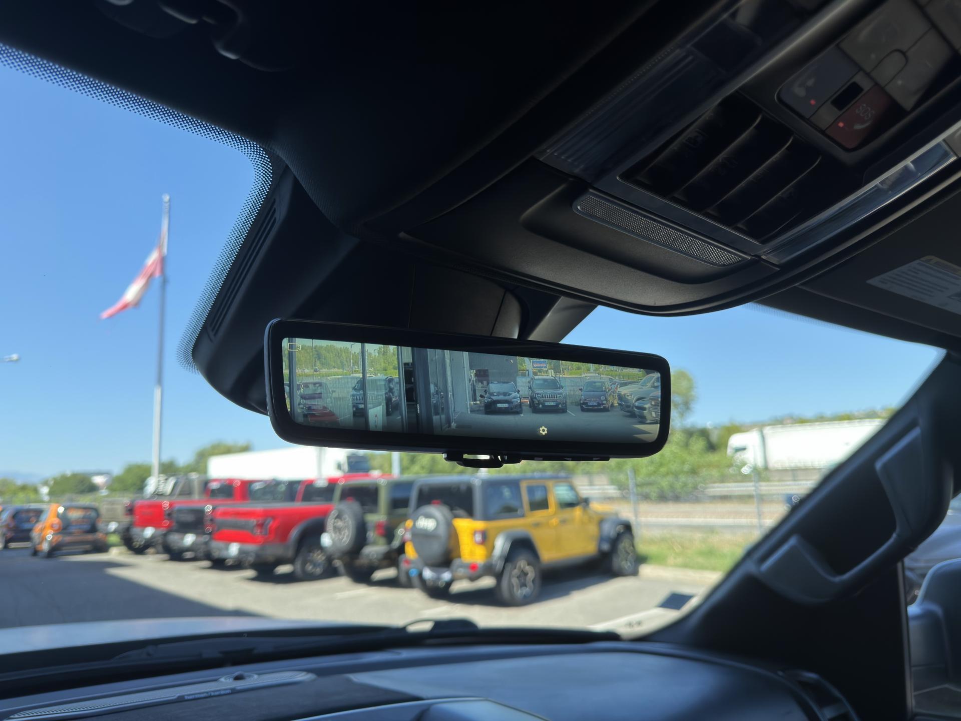 DODGE RAM TRX 6.2l V8 SUPERCHARGED