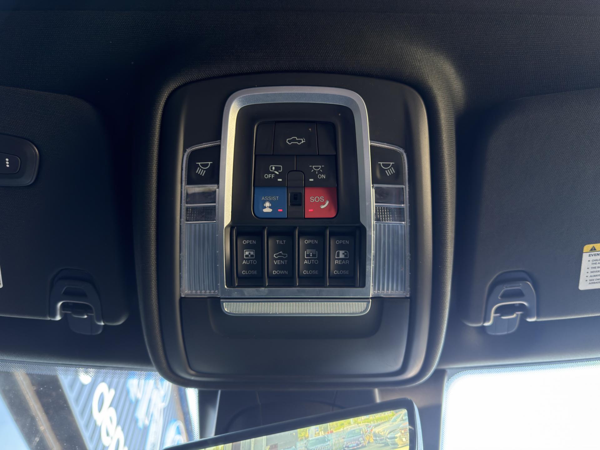 DODGE RAM TRX 6.2l V8 SUPERCHARGED