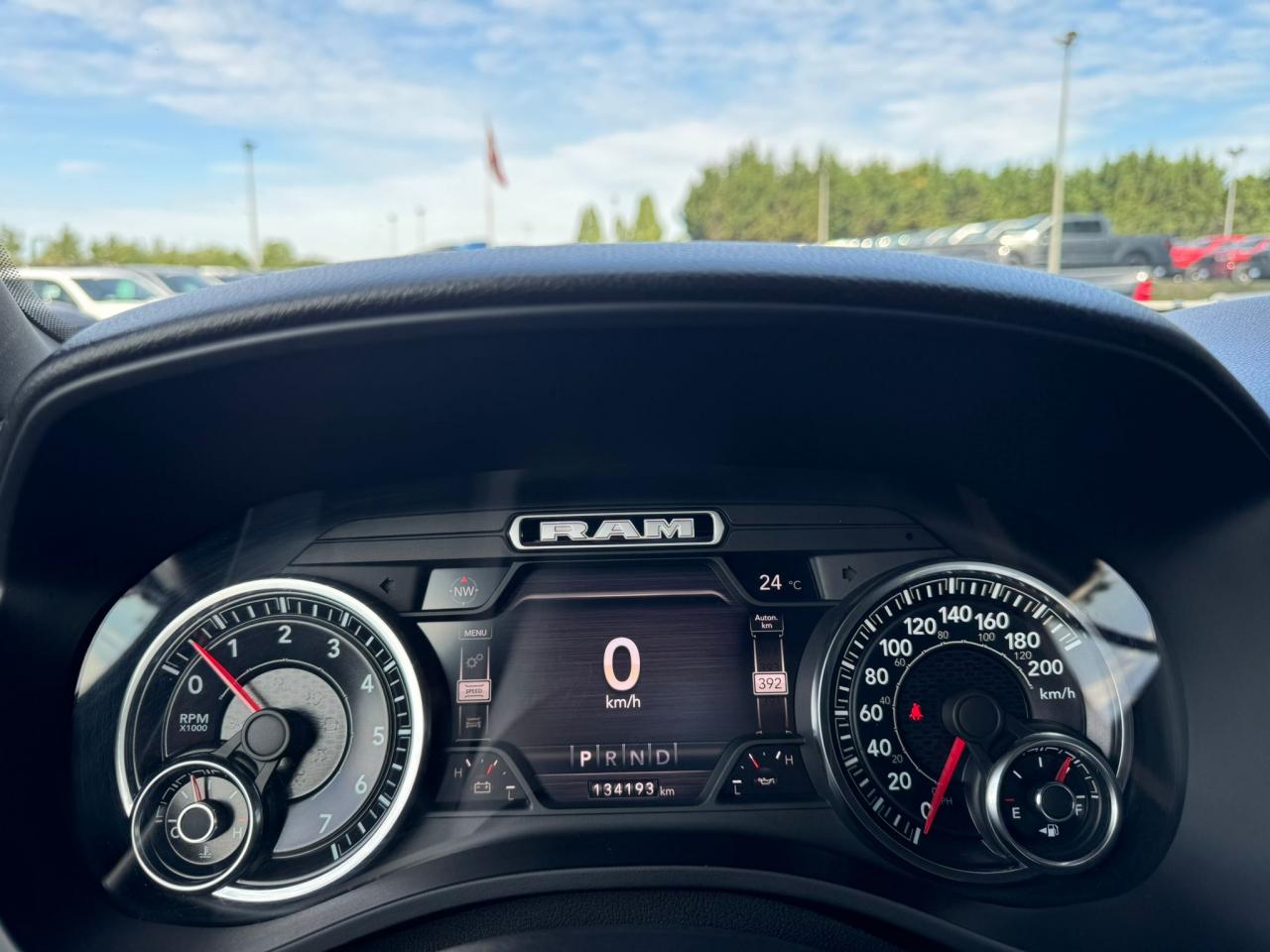 DODGE RAM 1500 CREW CAB BUILT TO SERVE EDITION