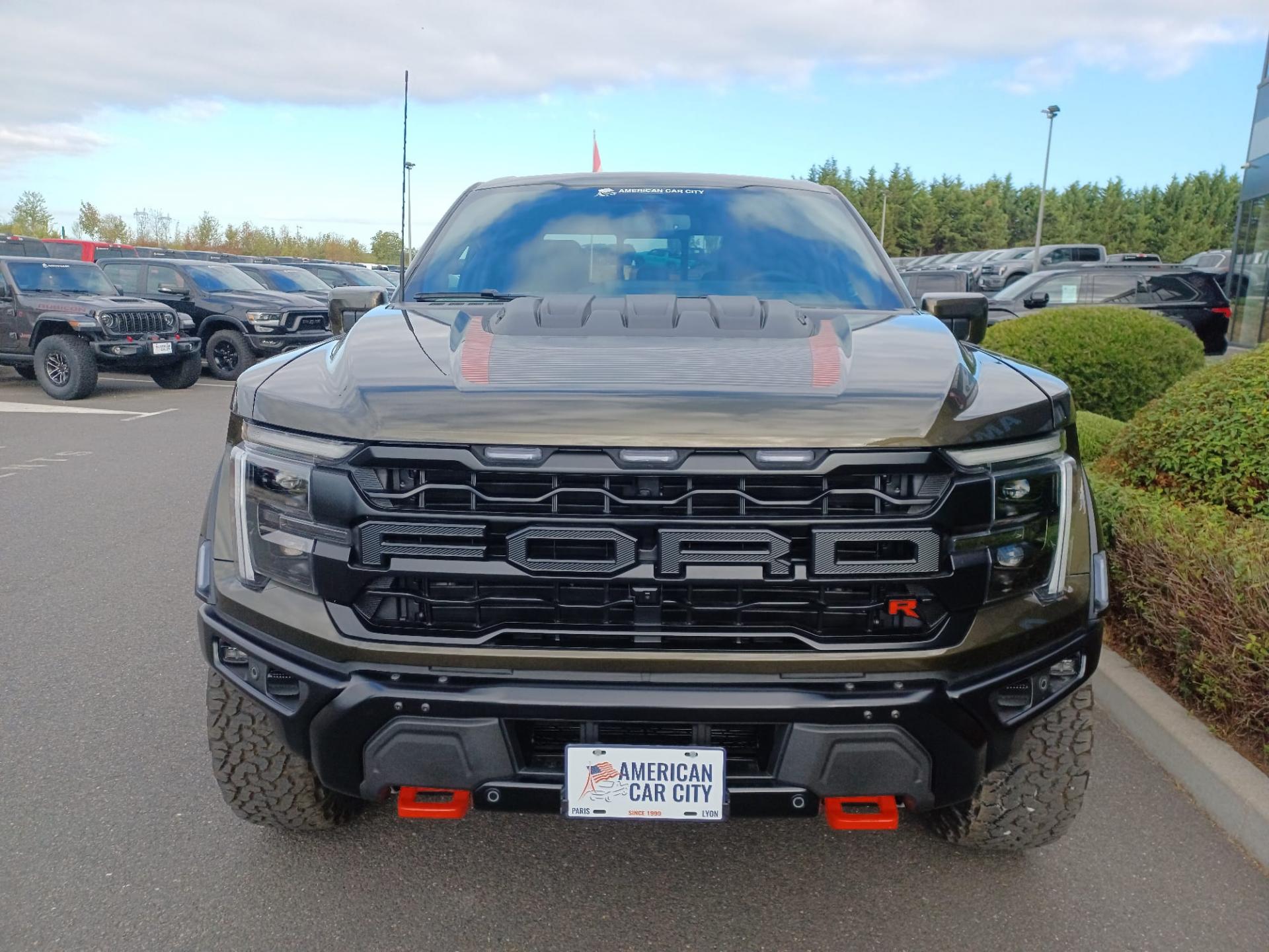 FORD F150 RAPTOR R V8 5.2L supercharged