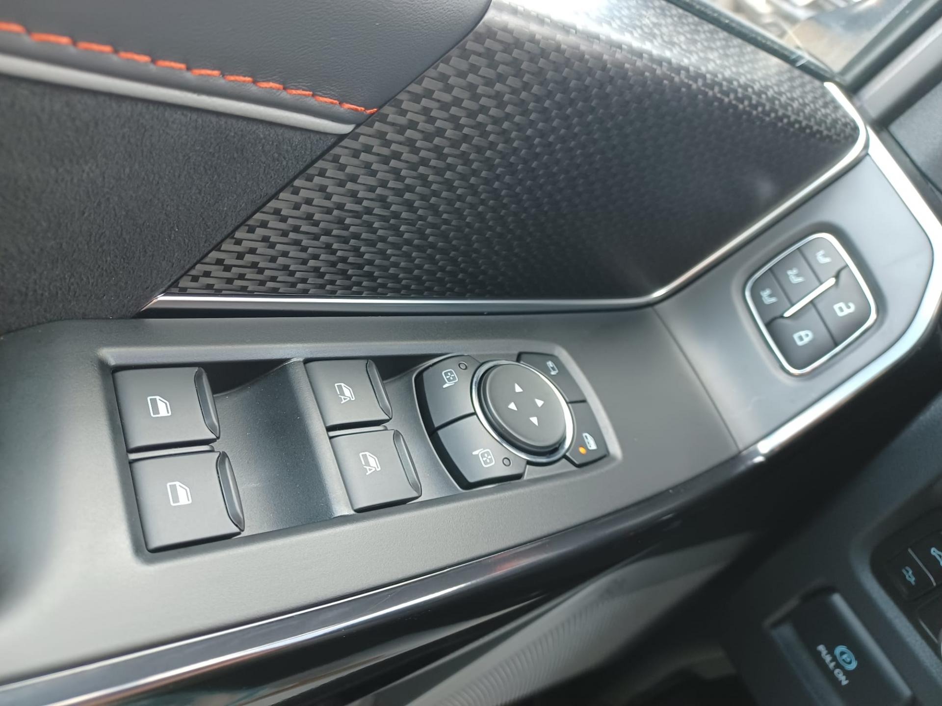 FORD F150 RAPTOR R V8 5.2L supercharged