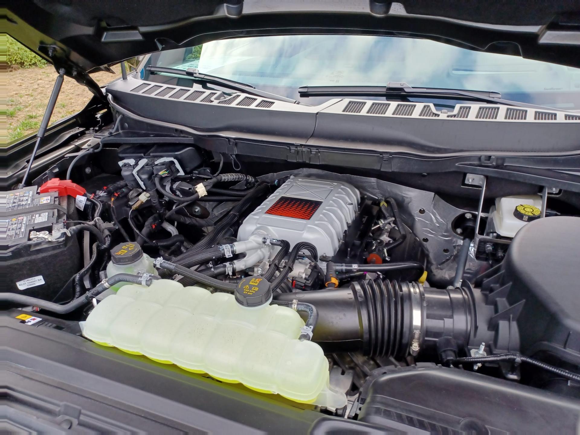 FORD F150 RAPTOR R V8 5.2L supercharged