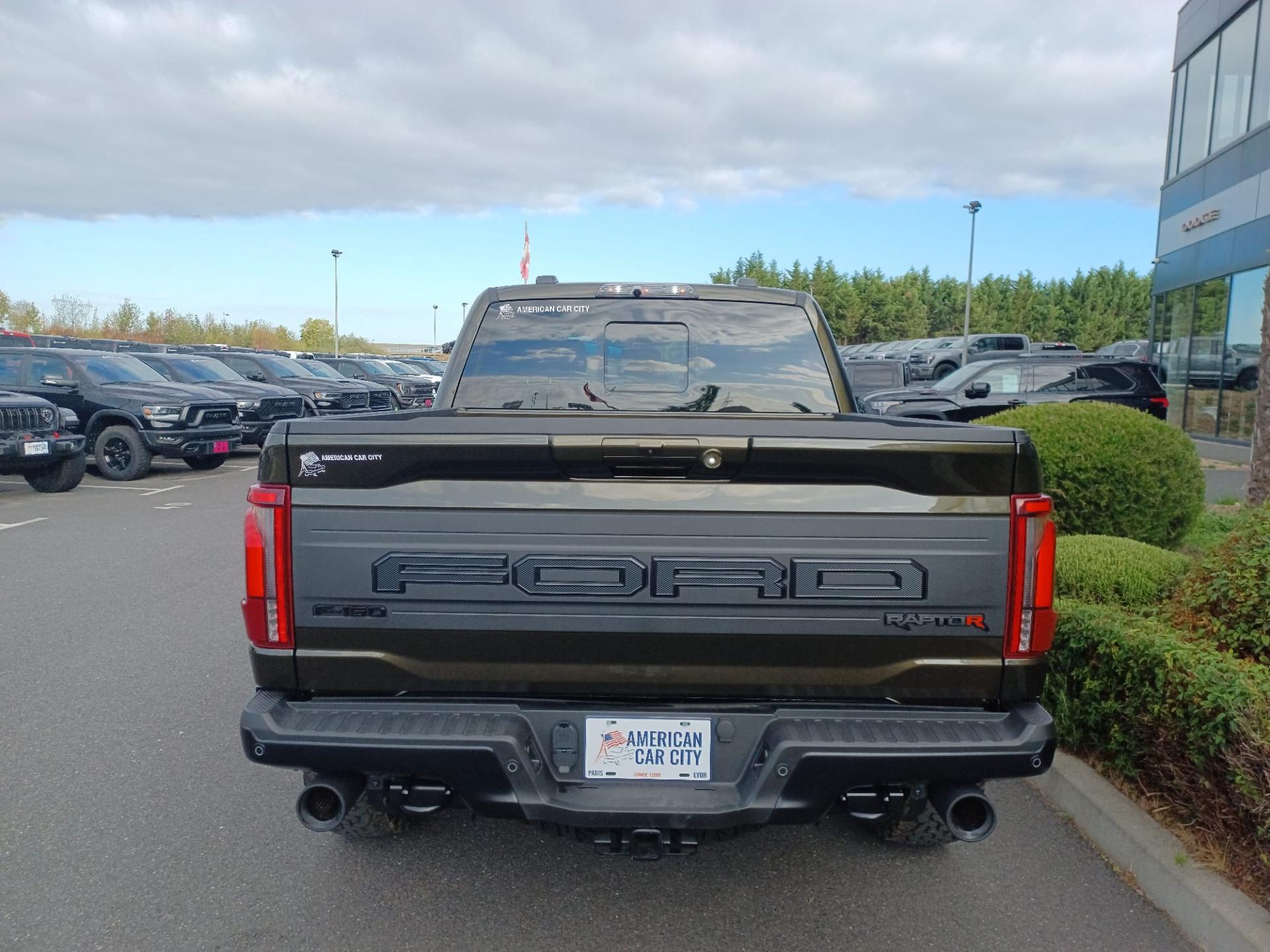 FORD F150 RAPTOR R V8 5.2L supercharged