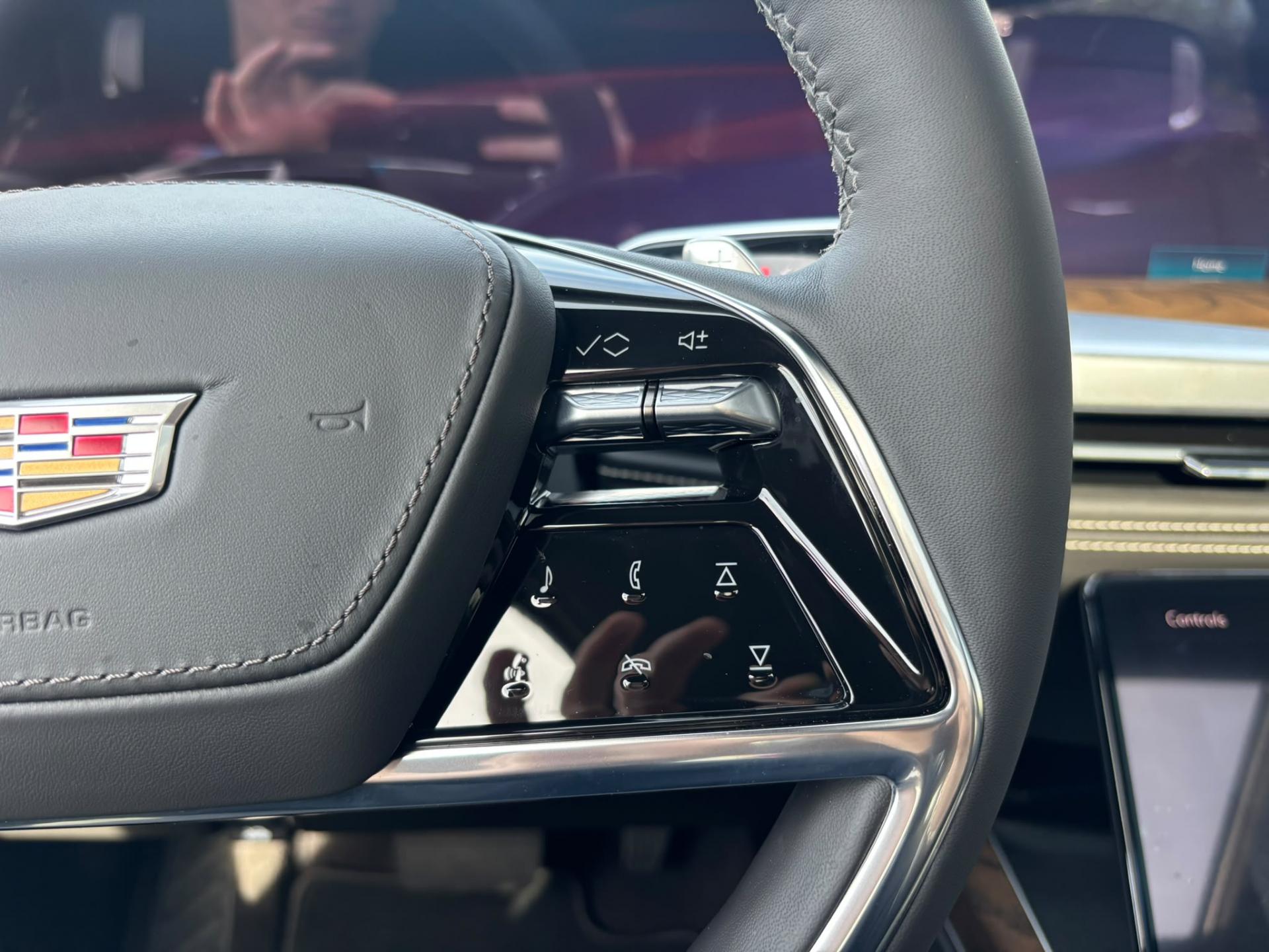 CADILLAC ESCALADE Platinum Sport V8 6.2L