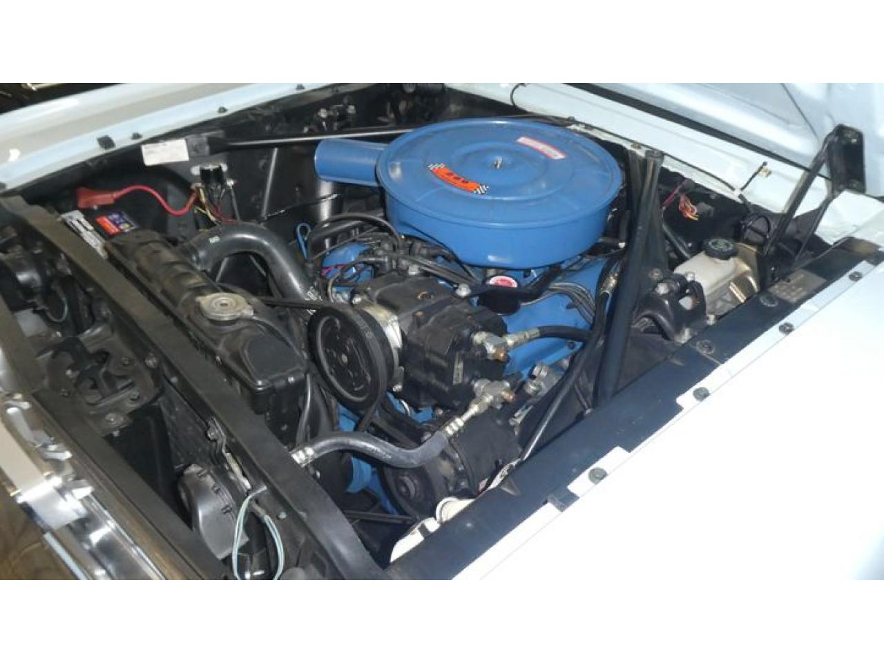 FORD MUSTANG Cabriolet 289 code A toutes options