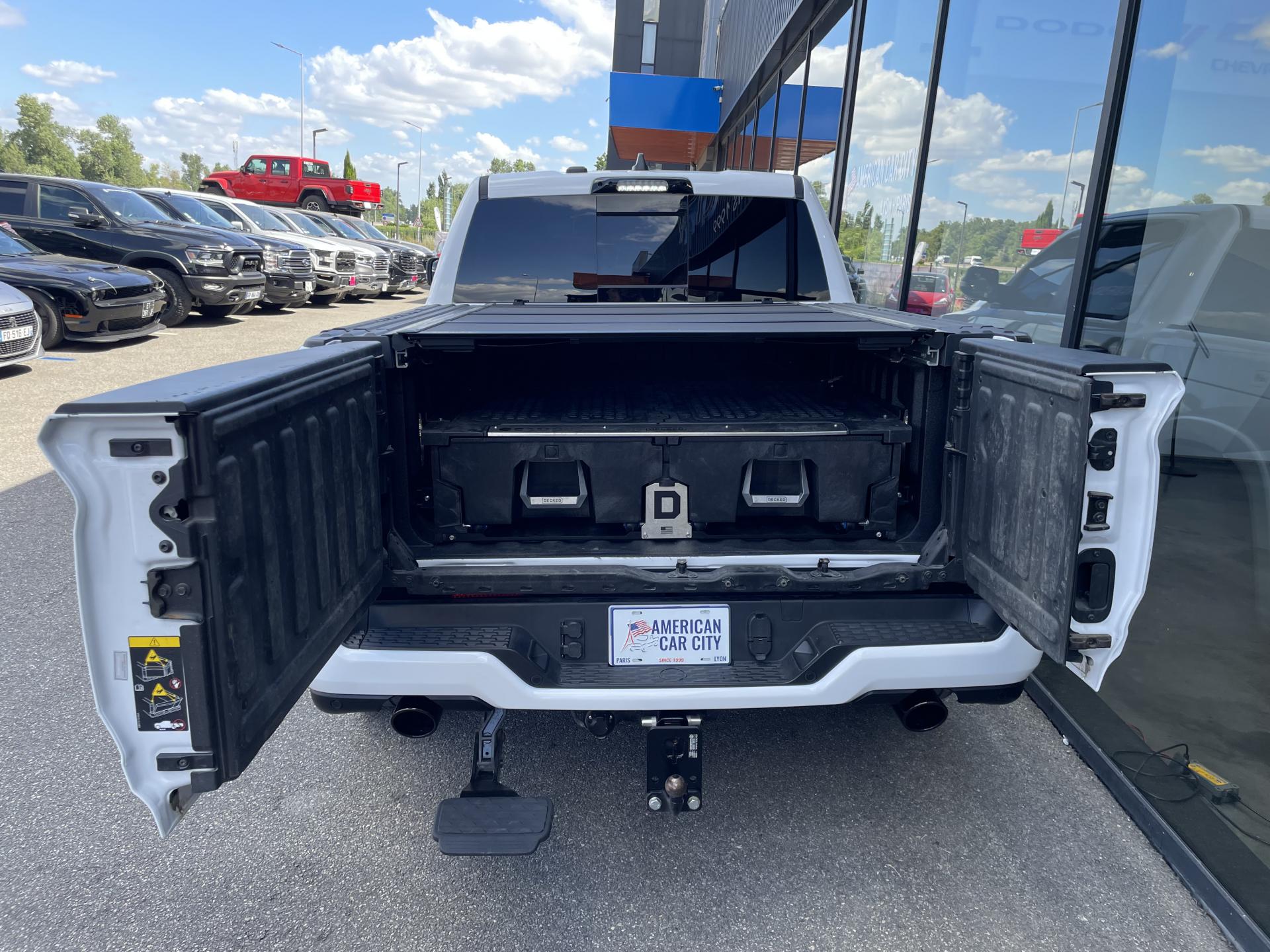 DODGE RAM 1500 CREW LIMITED NIGHT EDITION RAMBOX HAYON MULTI