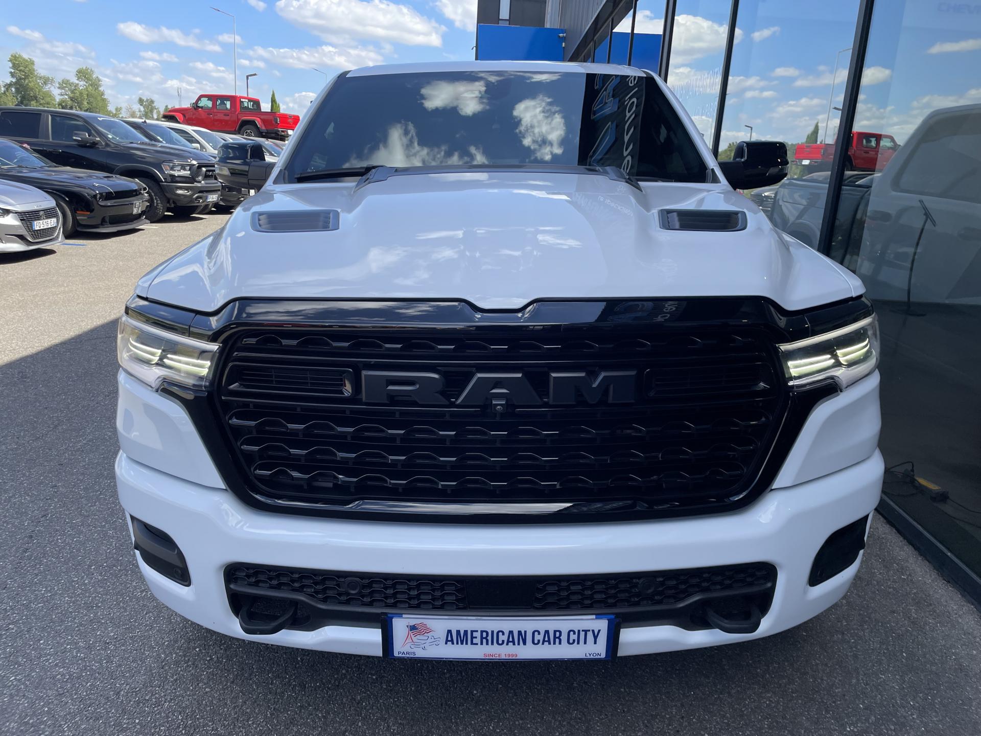 DODGE RAM 1500 CREW LIMITED NIGHT EDITION RAMBOX HAYON MULTI