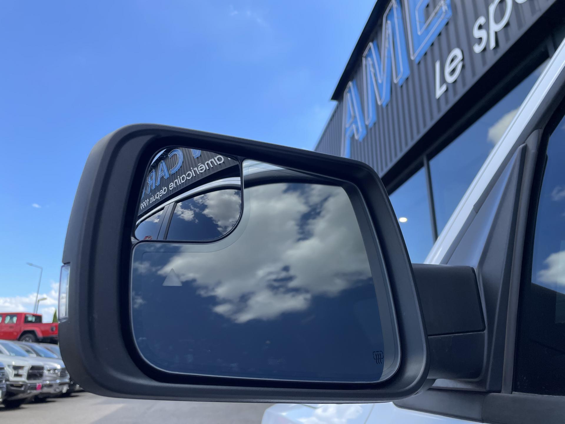DODGE RAM 1500 CREW LIMITED NIGHT EDITION RAMBOX HAYON MULTI