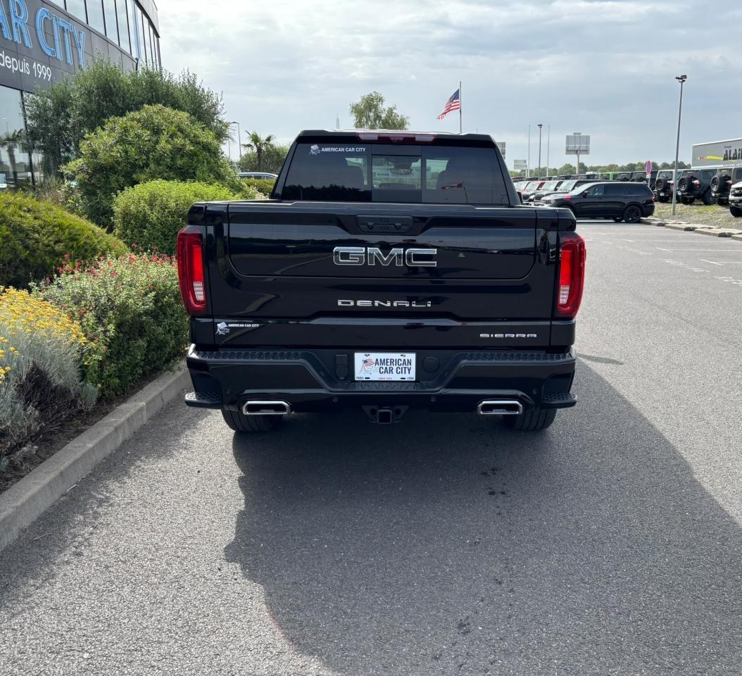GMC Sierra 1500 Crew cab Denali DIESEL DURAMAX 3.0L
