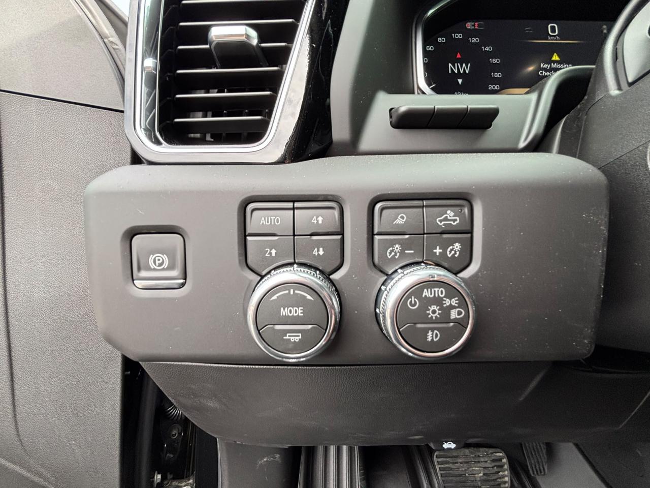 GMC Sierra 1500 Crew cab Denali DIESEL DURAMAX 3.0L